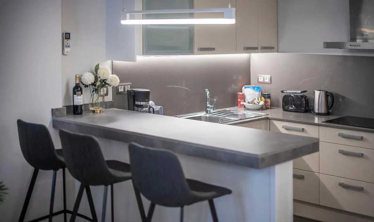 Poble Nou II You Stylish Apartments Barcelona 0*,