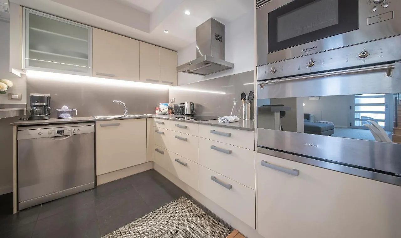 Poble Nou II You Stylish Apartments Barcelona 0*,